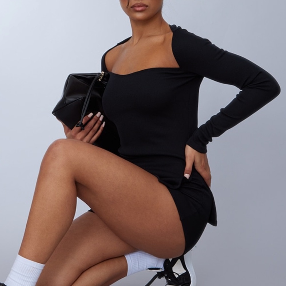 Black Two Piece Set - Picture 7 of 10